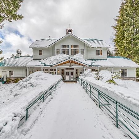 The Chinook Lodge At Говермент Кэмп Экстерьер фото